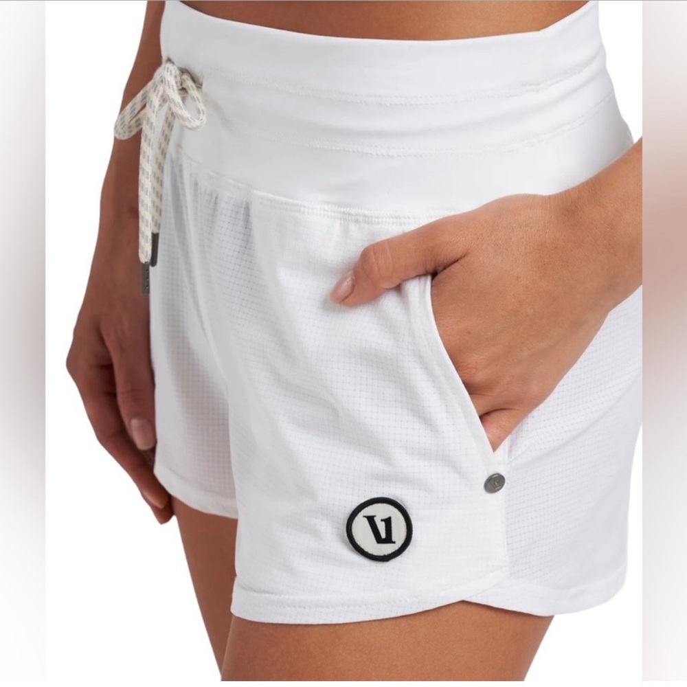 Like new Vuori Seabreeze short